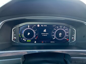 VW TIGUAN 1.4 TSI EHYBRID 110KW DSG R-LINE IQ LED ČR DPH - 13