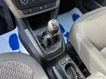 ►► ŠKODA YETI 2,0 TDI 4x4 - 103 kW, PARK. SENZORY, NAVI ◄◄ - 13
