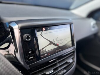 Peugeot 2008 ALLURE, 110 koní, Automat, Panorama - 13