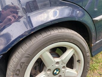 BMW 320iA e36 - 13