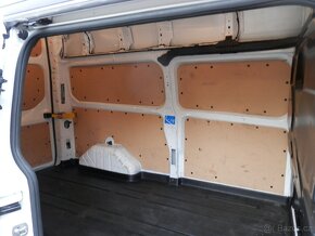 Ford Transit Custom 2.0TDCi L2H2, TREND, Vyhř. Okno, 91tis. - 13