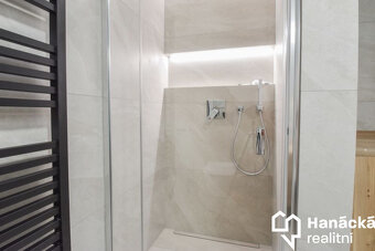 Pronájem exkluzivního bytu 3+kk, ul. Rejskova,... - 13