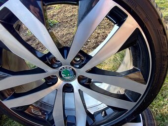 Originál ALU kola Škoda Fabia / Rapid R17 + letní pneu - 13