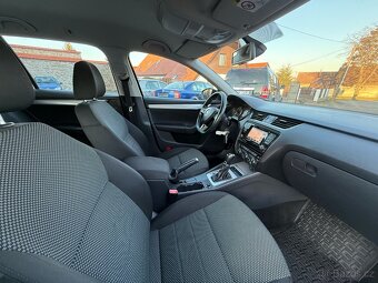 Škoda Octavia combi III 2.0tdi 110kw DSG-NAVI-SENZORY - 13