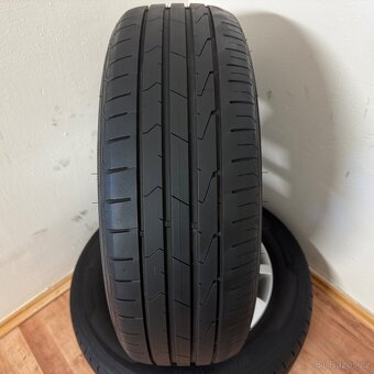 VW SHARAN II 5x112 R16 ET33+LETNÍ 205/60R16 5,5/3mm - 13