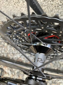 TREK CHECKMATE SLR 9 AXS L 2025 pouze 800km + záruka - 13