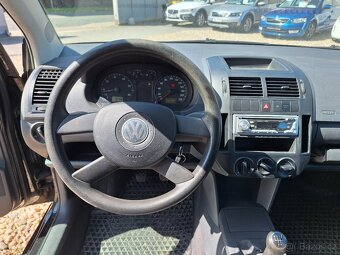 Volkswagen Polo 1.2i 12V 47KW S.Kniha - 13