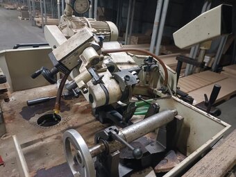 Hoblovací profilovací fréza Weinig Hydromat 23 - 13