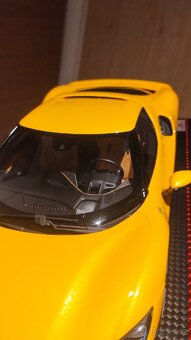 Ferrari 296 GTB MR Collection 1:18 - 13