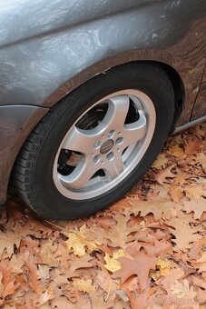 Volkswagen Jetta 1.9tdi 77kw - 13