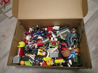 Playmobil policejní loď - 13