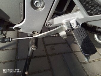 Honda CB 600 F Hornet - 13