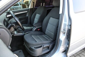 Škoda Octavia Combi 1.6 TDI DSG - 13