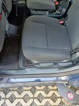 Ford grand C-MAX 1.6 tddi - 13