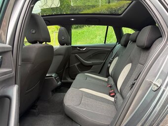 Škoda Scala Style 1.5 TSI 110kW DSG Panorama - 13