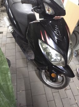 Skútr baotian 50 bez tp na pole stavbu do lesa - 13