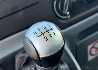 Ford Transit 2,2 TDCI KLIMA 6KVALT,TEMPOMAT nafta manuál - 13