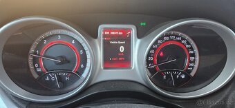 Fiat freemont 2.0l 103kw 2012 7 místné - 13