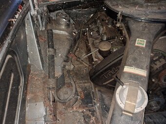 Tatra 613 rok 2004 - 13