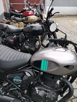 Royal Enfield Himalayan Scram 411 - 13