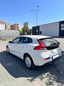 Volvo V40 D2 2015 134 500 km - 13