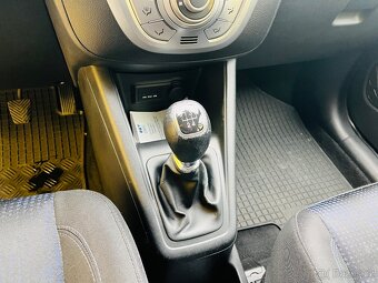 HYUNDAI IX20 1.4 i BENZÍN ALU KOLA, MULTIFUNKČNÍ VOLANT - 13