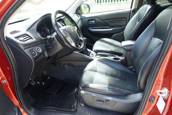 Mitsubishi L200 2.3 DI-D 4WD INTENSE,110kW M6 - ZÁNOVNÝ STAV - 13
