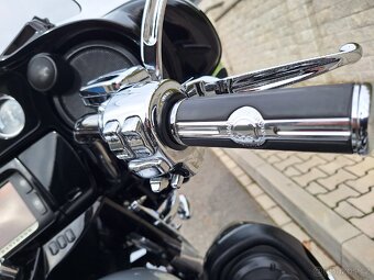 Harley Davidson Electra Glide FLHTKL Ultra limited Low 1690 - 13