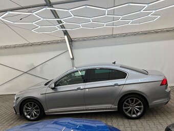 Volkswagen Passat sedan 2.0 TSi,206 kW,4x4,DSG,R-Line,73TKM - 13