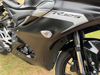 Yamaha yzf r125 - 13