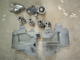 Mazda CX-7 2.3 DiSi - díly přední části - 13