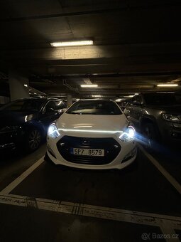 Hyundai i40 1.7 CRDi 120 kW – plná výbava + unikátní úpravy - 13