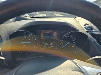 Ford Kuga 2016 -21%dph - 13