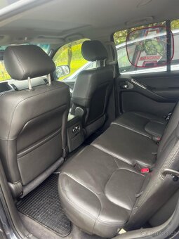 Nissan Pathfinder - 13