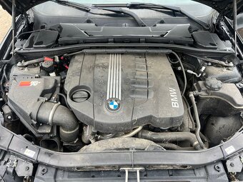 BMW e90 330d lci 180kw - 13