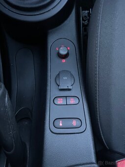 SEAT ALTEA 1.6i 75kW - 13