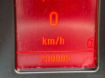 Opel Insignia 2.0 TDCi 96 kW, 2011, naj. 290 000 km - 13
