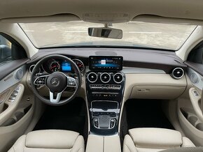 Mercedes-Benz GLC Kupé 300 DPH, AMG line 4MATIC 3/2020 - 13