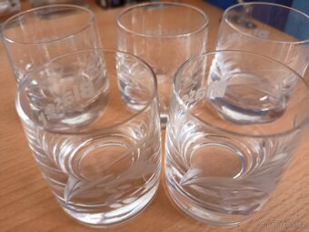 Staré sklo- karfa, misky, sklenice... - 13