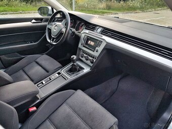 Vw Passat B8 Kombi 2.0TDi /150Ps/Navi/ACC/Alu/Masáž/2016 - 13