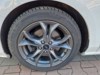 Ford focus STline 2.0 kombi - 13