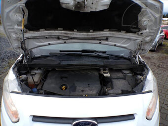 Ford Transit Connect 1,6 TDCI TAŽNÉ ZAŘÍZENÍ-DPH - 13