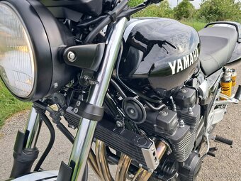 Yamaha XJR 1300 top stav - 13