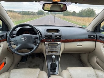 Toyota Avensis 2.0 D-4D 85kw 2005 - 13