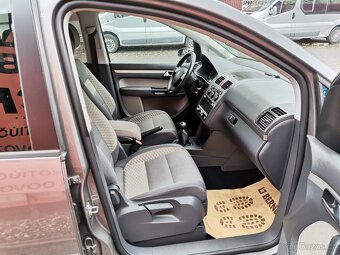 Volkswagen Touran 1.4TSi 103kw Cross 7míst - 13
