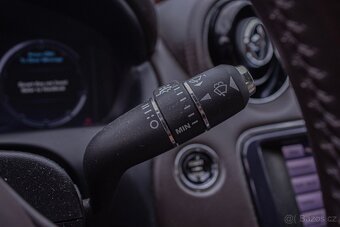 Jaguar XJ 3.0 V6 DIESEL Premium Luxury - 13