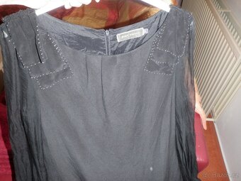 černé dražší značkové hedvíbné šaty - vel. 38 - 13