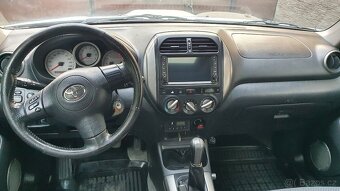 Toyota RAV4 2.0 85kW, 4x4 , r.v.2004 - 13