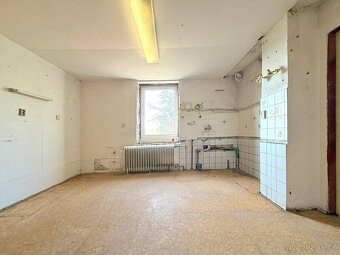 Prodej rodinného domu 168 m² se zahradou a garáží, Třibřichy - 13