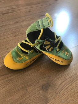 Adidas tenisky, běh - dětské - vel. 26. - NOVÉ - 13